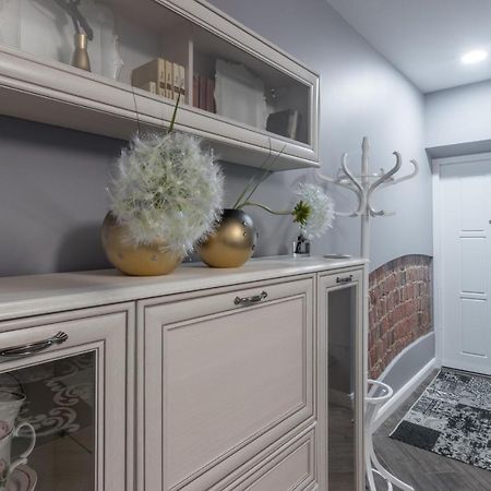 Dandelion Apartment In The Heart Of Kaunas Extérieur photo